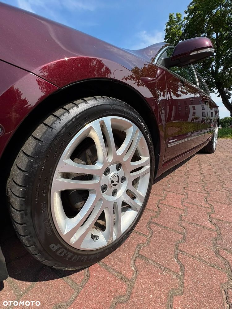 Skoda Superb 1.8 TSI 4x4 Platinum - 19