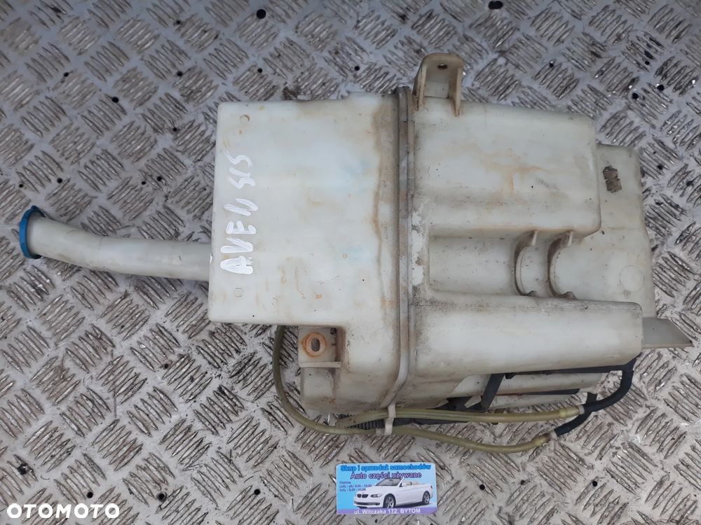 ZBIORNIK PŁYNU SPRYSKIWACZY TOYOTA AVENSIS II T25 2003r - 1