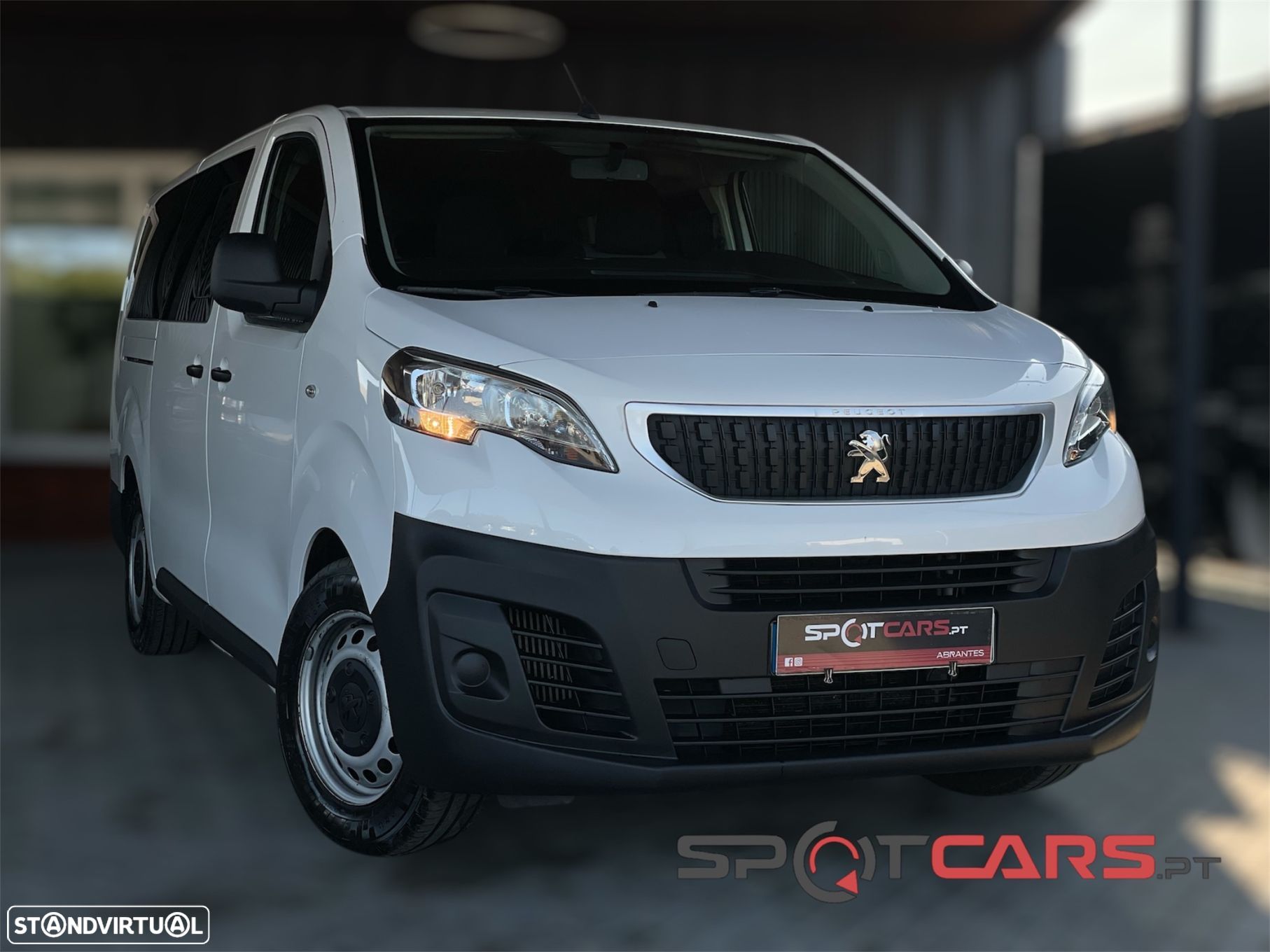 Peugeot Traveller 1.5 BlueHDi L3H1 Long - 1