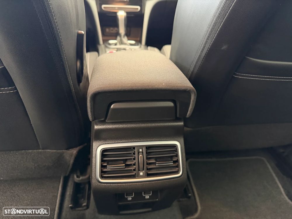 Renault Mégane Sport Tourer 1.5 Blue dCi Equilibre EDC - 16