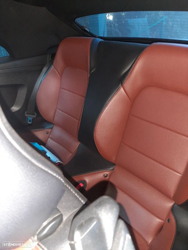 Ford Mustang 2.3i EcoBoost Aut. - 6