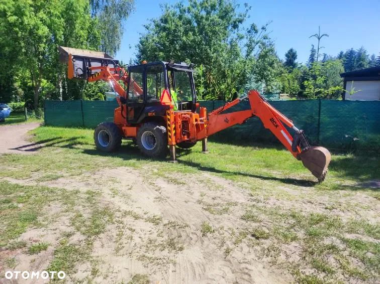 JCB 2CX - 5