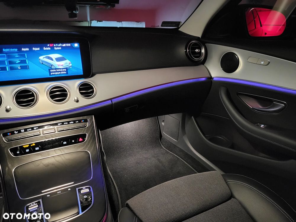 Mercedes-Benz Klasa E 220 d 9G-TRONIC Avantgarde - 20