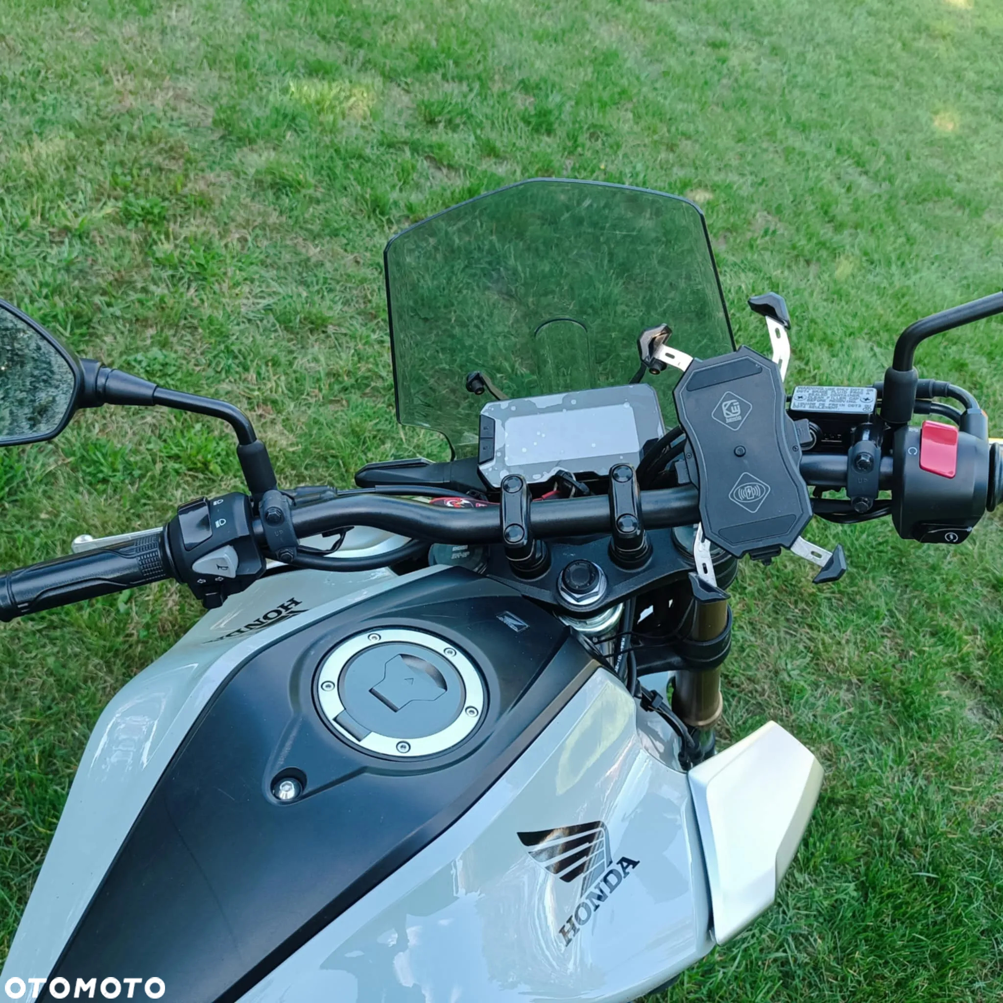 Honda CB - 10
