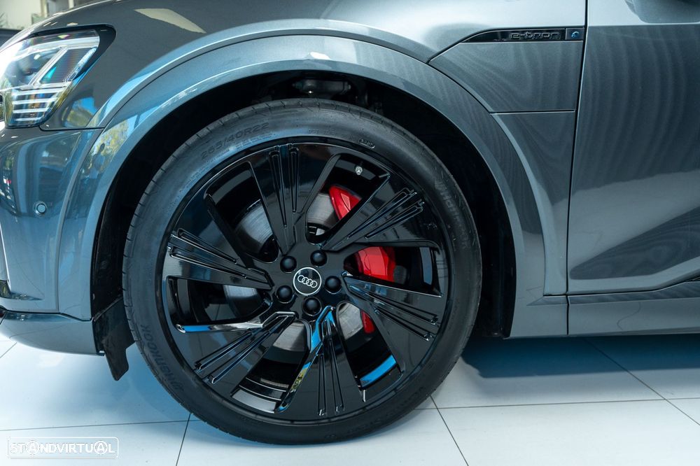 Audi Q8 e-Tron Sportback 55 quattro S line - 50
