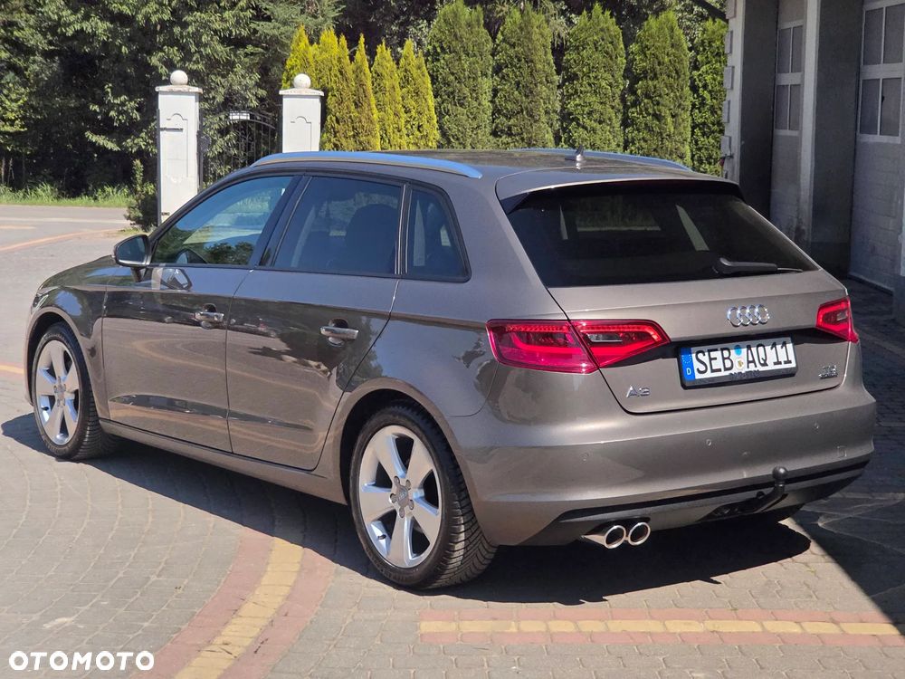 Audi A3 Sportback 2.0 TDI (clean diesel) quattro Ambiente - 12