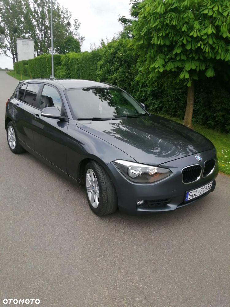 BMW Seria 1 116d Sport Line - 3