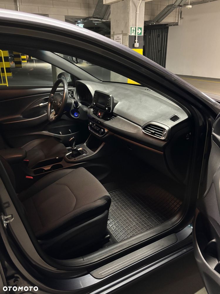 Hyundai i30 1.4 GO - 11