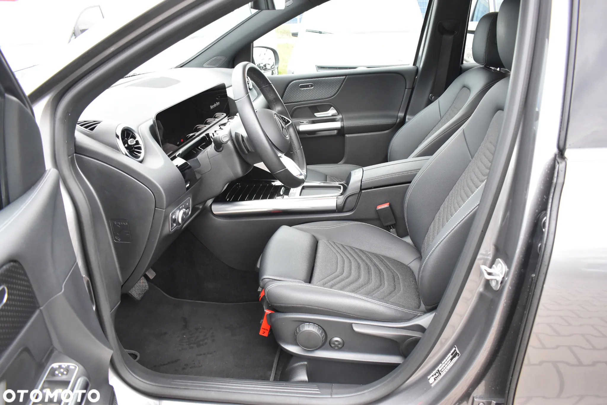 Mercedes-Benz Klasa B 200 d 8G-DCT - 10