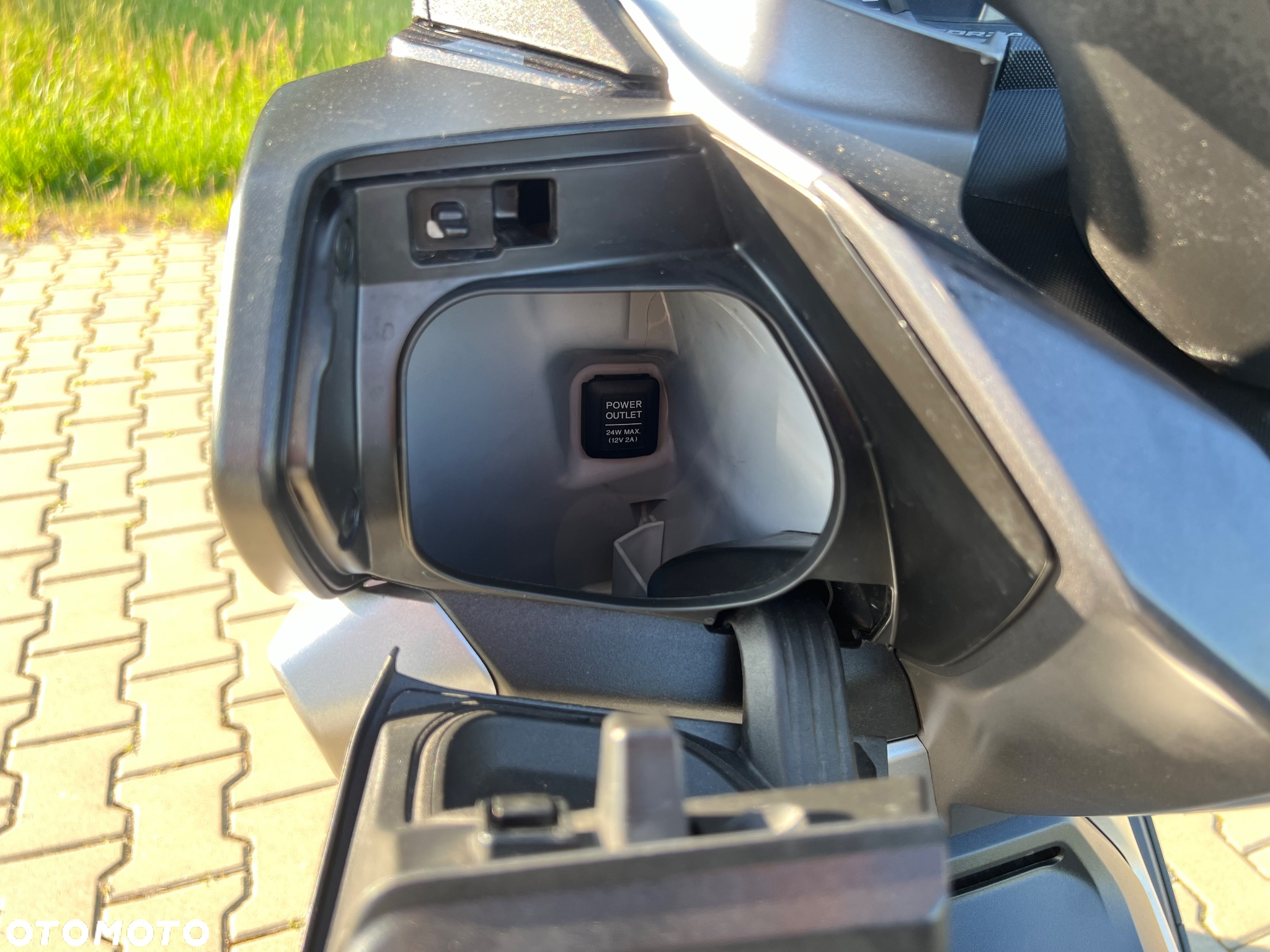 Honda NSS - 16