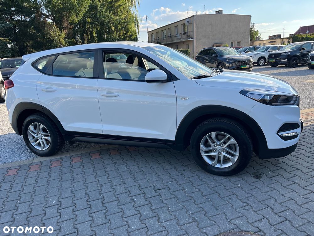 Hyundai Tucson blue 1.6 GDi 2WD Classic - 24