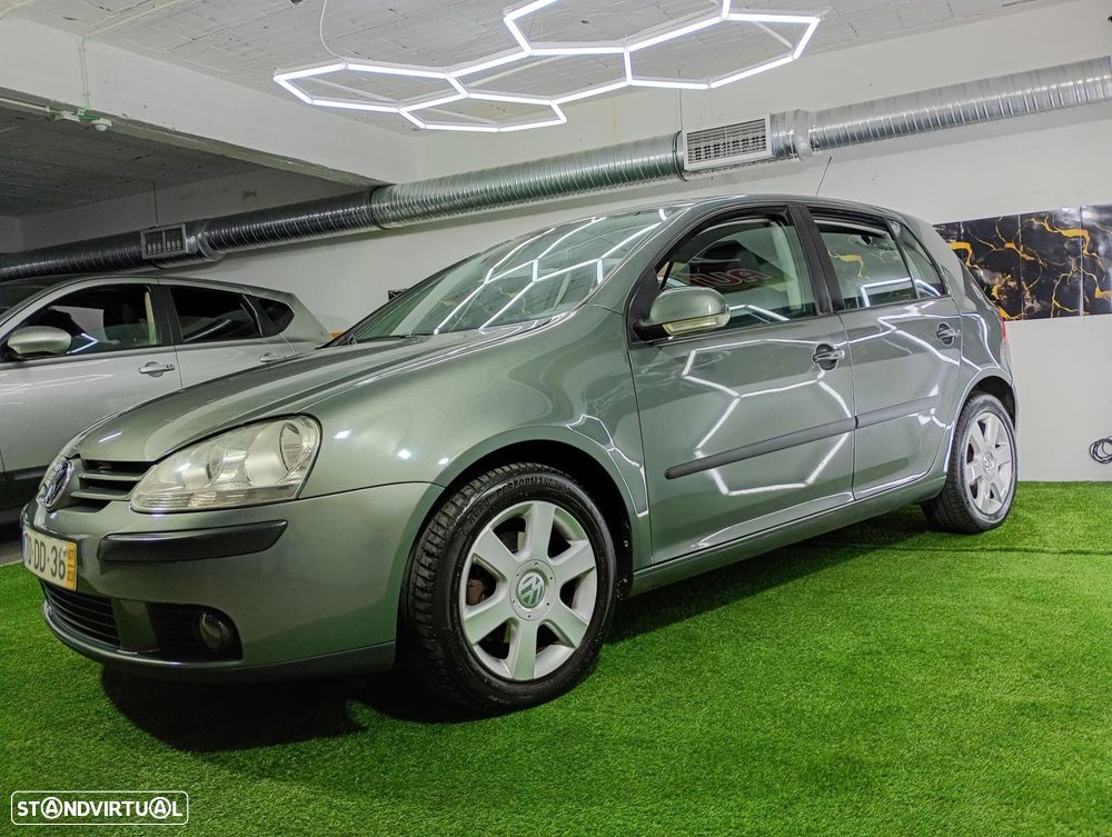 VW Golf 1.9 TDi 6V Confortline - 4