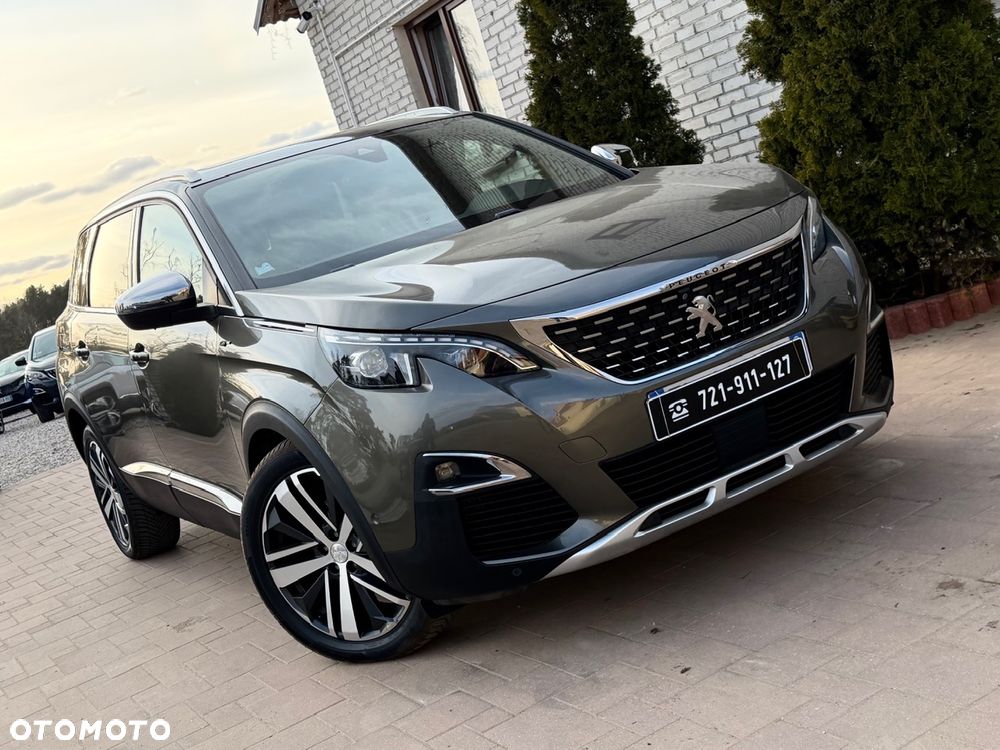 Peugeot 5008 - 9