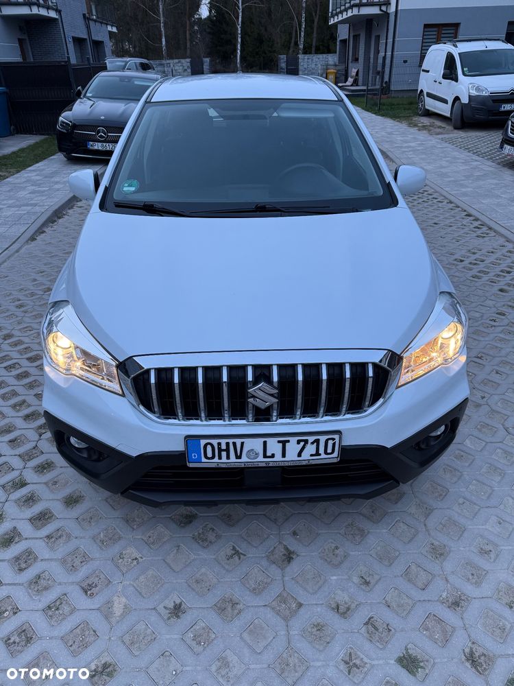 Suzuki SX4 S-Cross 1.0 T Comfort - 36