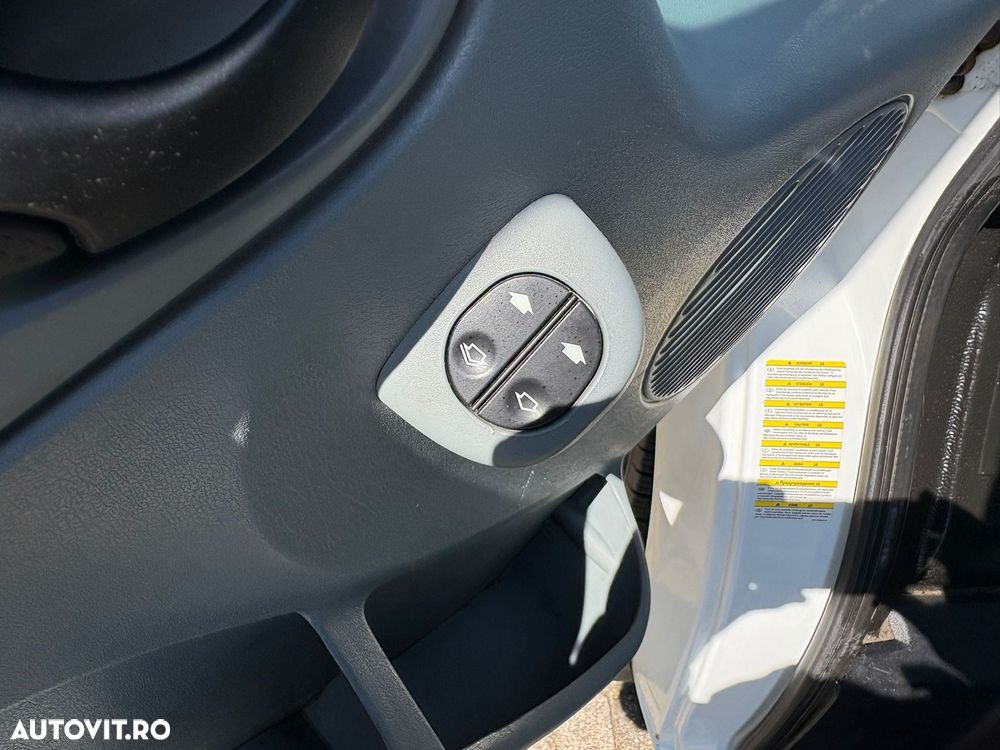 Ford Transit - 22
