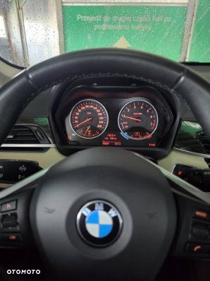 BMW X1 sDrive18i xLine - 16