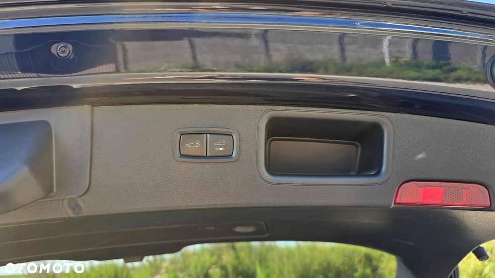Porsche Macan Standard - 16