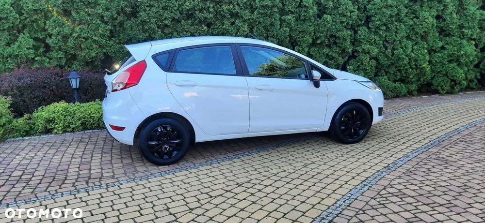 Ford Fiesta - 16