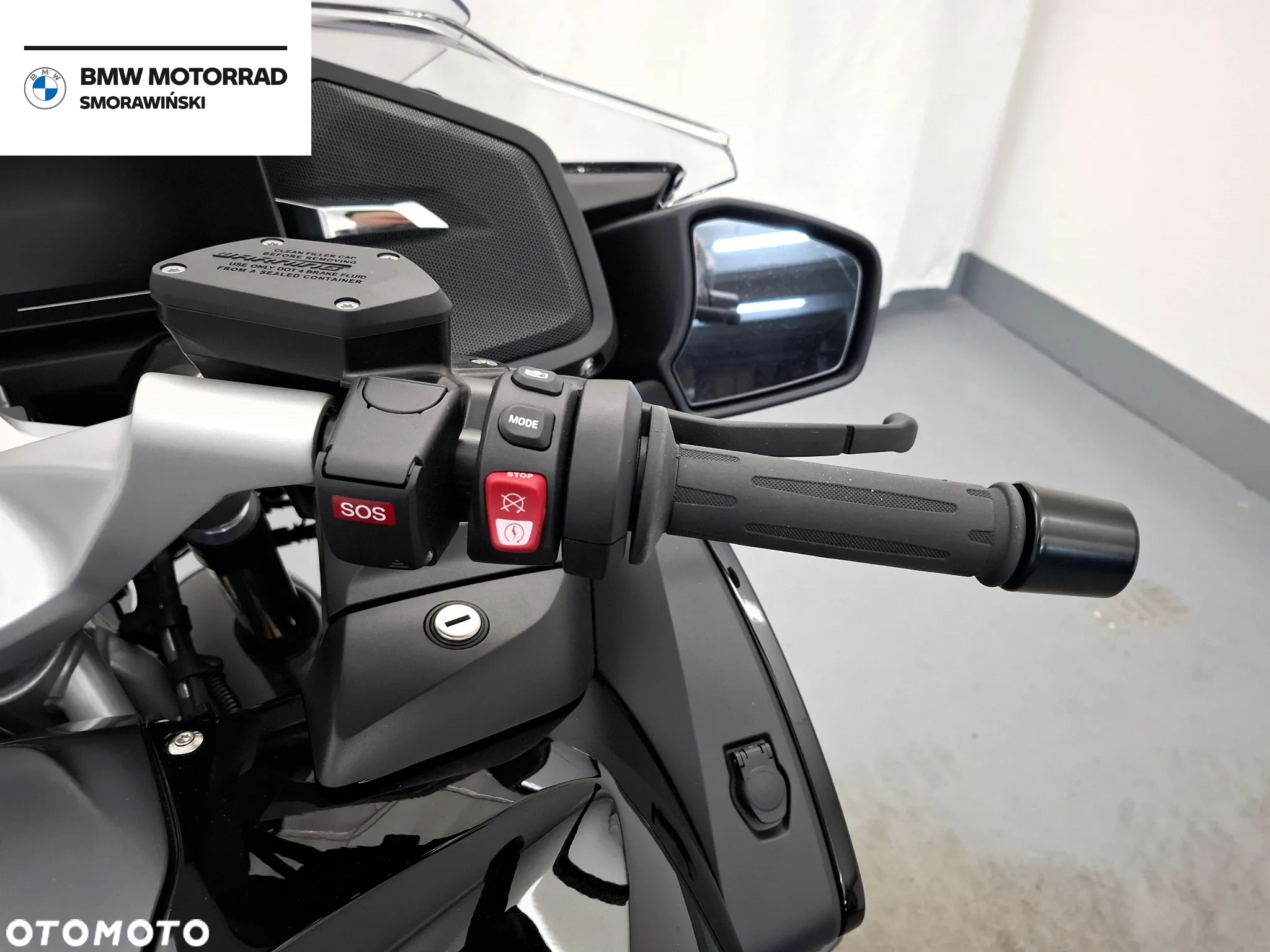 BMW R - 11
