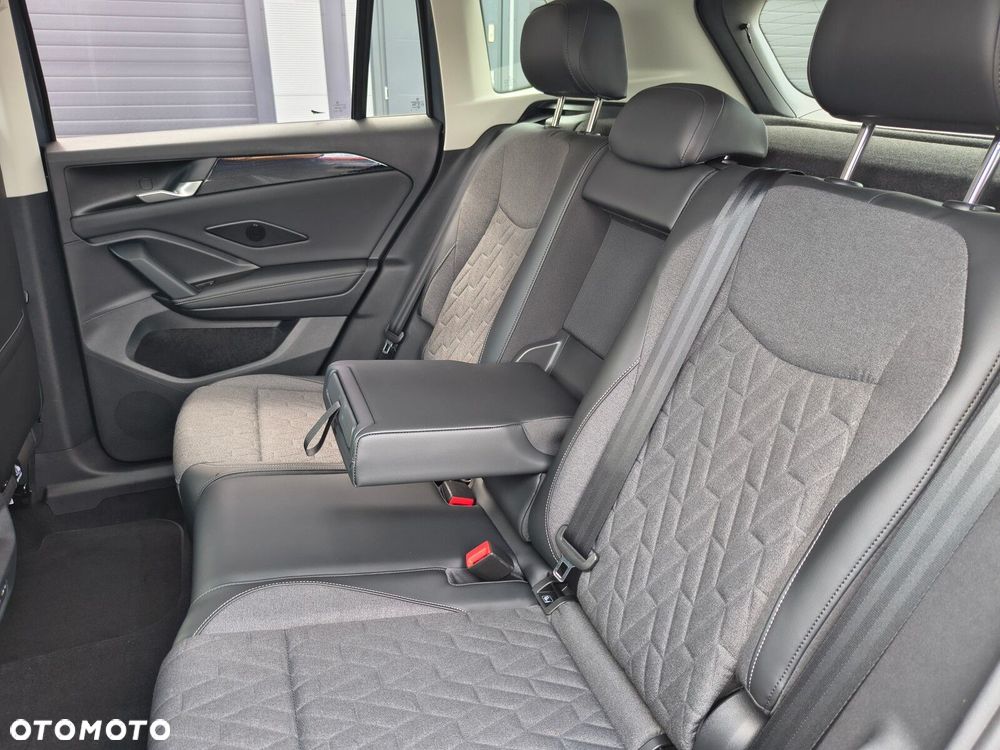 Volkswagen Tiguan 1.5 eTSI Life Plus DSG - 32