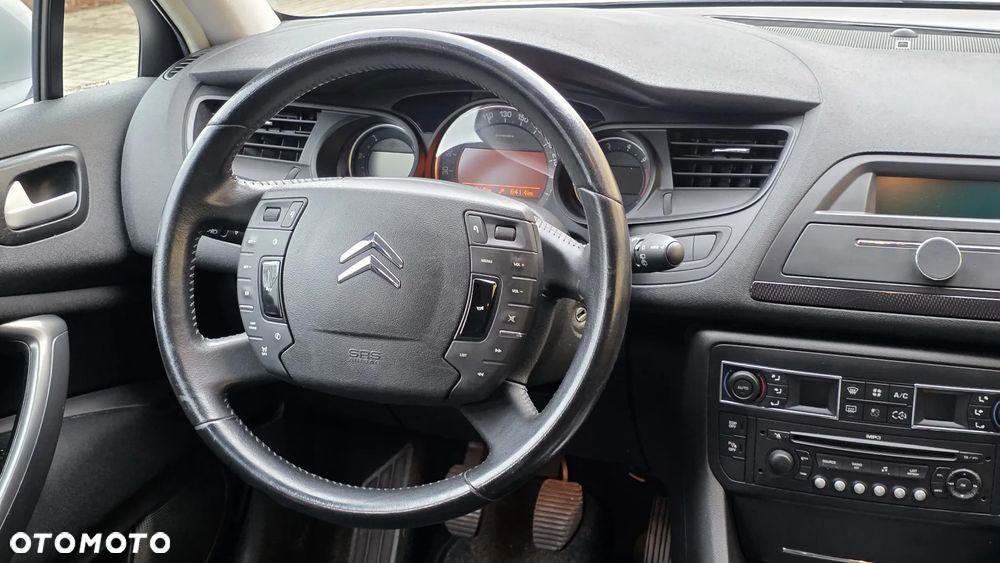 Citroën C5 1.8 16V Confort - 21