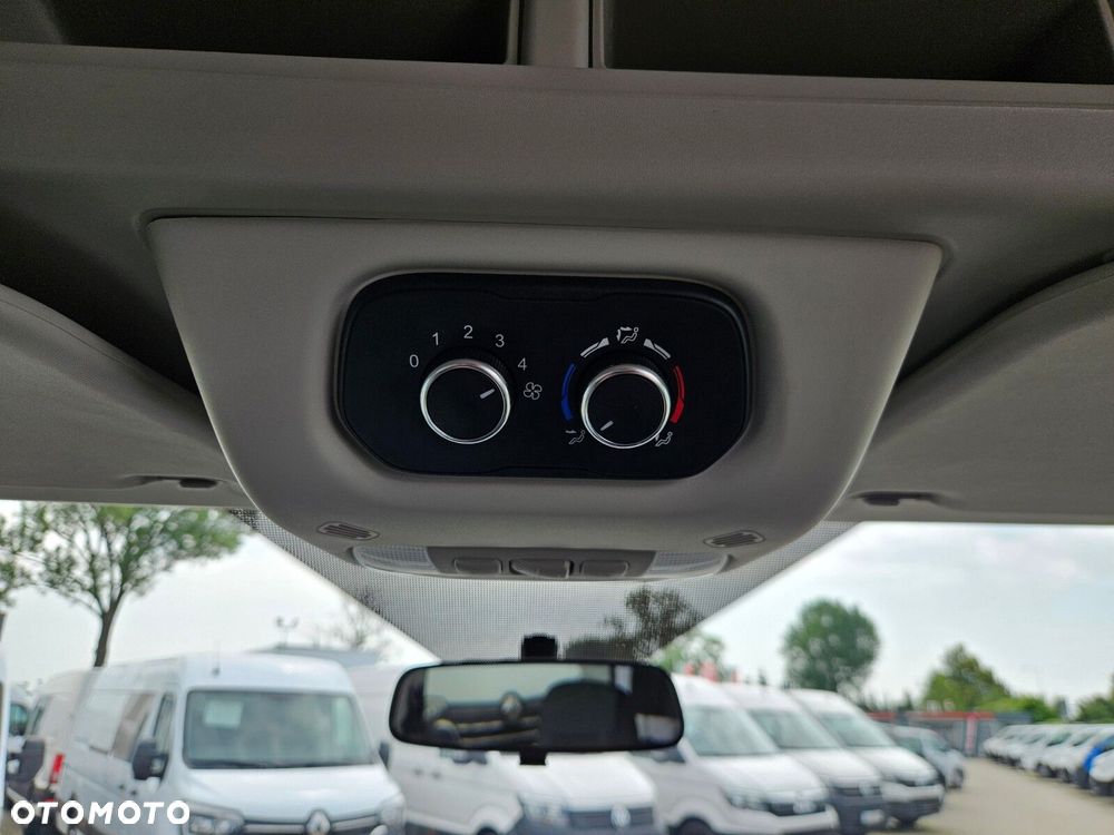 Ford Transit - 33