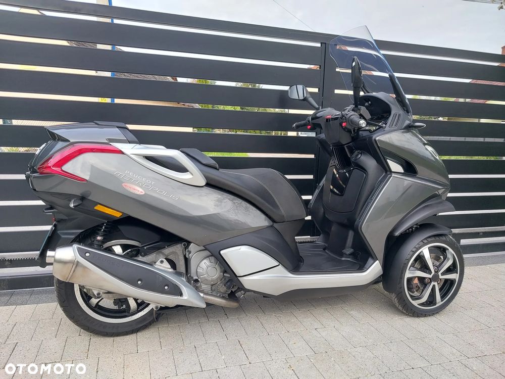 Peugeot Metropolis - 6
