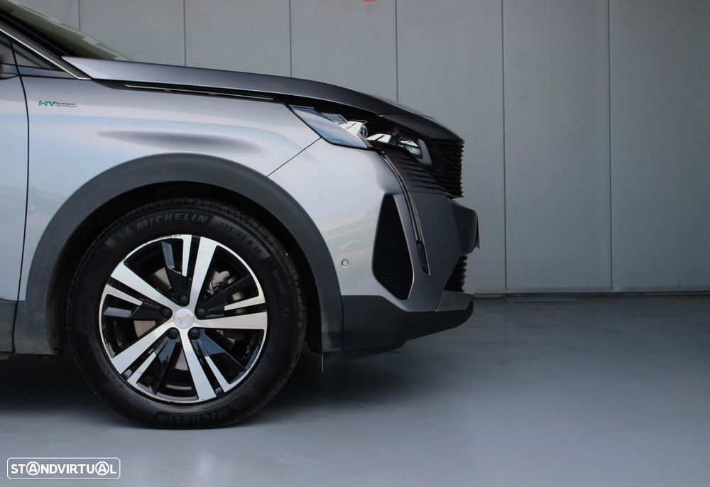 Peugeot 3008 1.6 Hybrid GT Pack e-EAT8 - 28