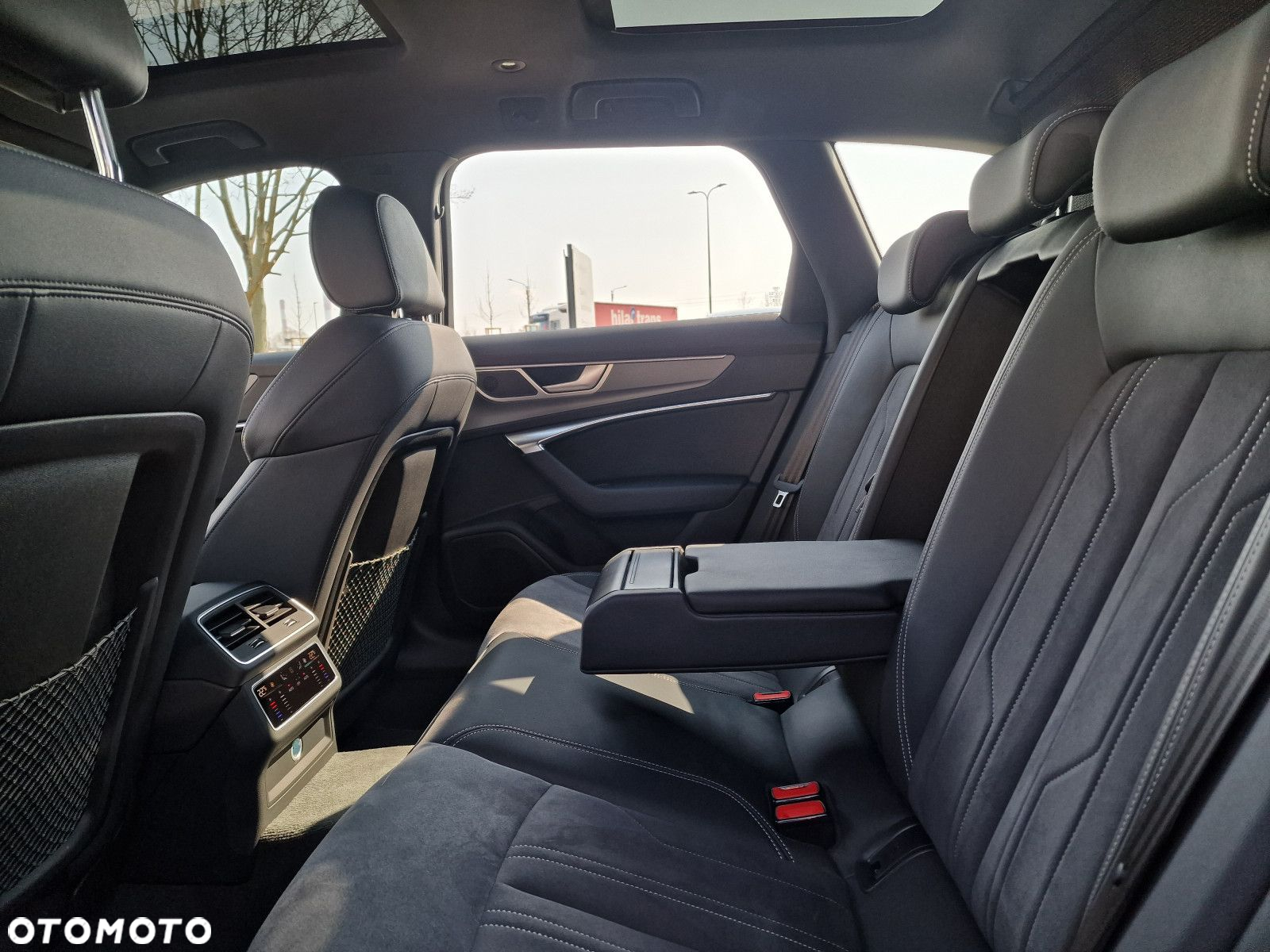 Audi A6 - 12