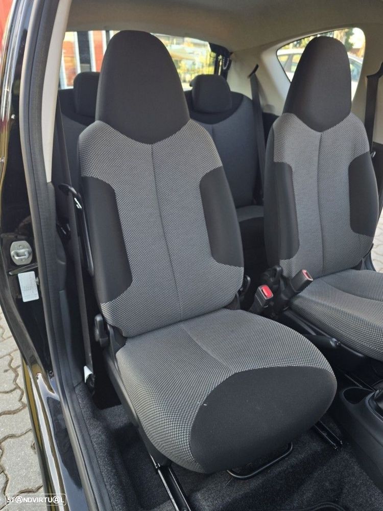 Toyota Aygo Cool - 11