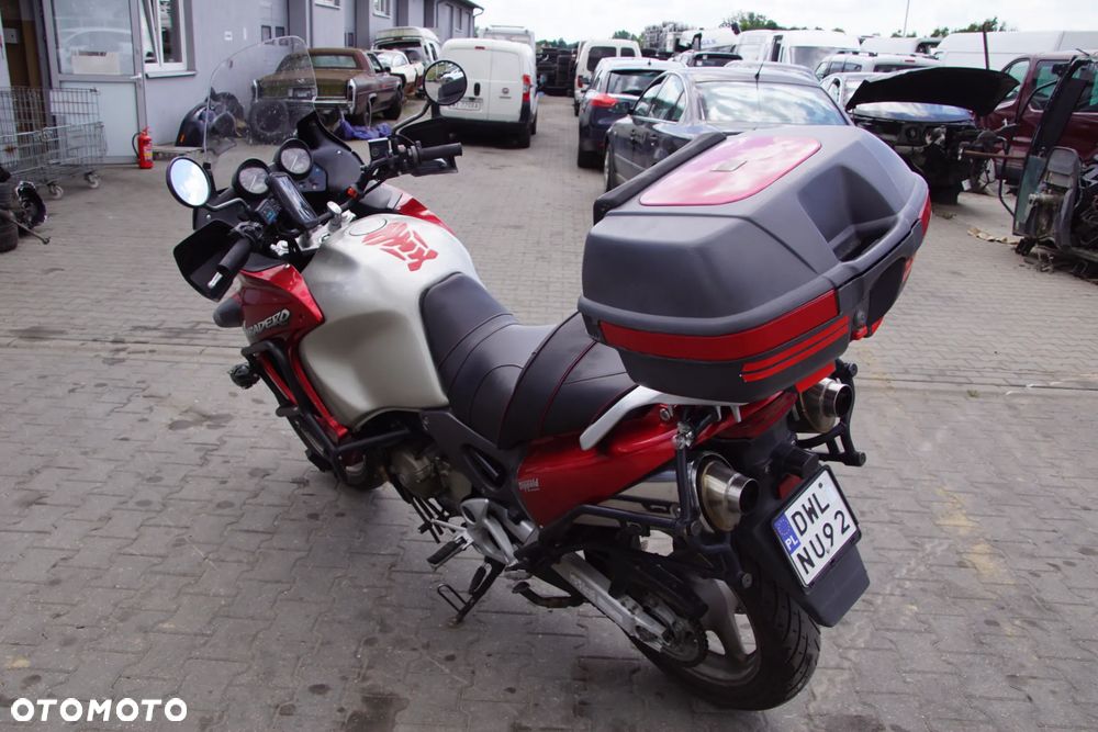 Motocykl na części - Honda XL1000 Varadero 996 cm3 94 KM SD01E 2001R Silnik Skrzynia Laga Owiewka Osłona Szyba Kufer Siedzenie Set Lampa Kierunkowskaz Wydech Manetka Sterownik Moduł Czujnik Licznik Przycisk - 5