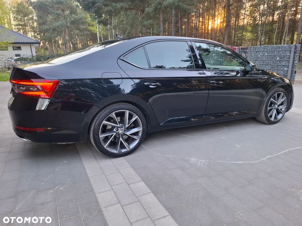 Skoda Superb 2.0 TSI 4x4 Sportline DSG - 4