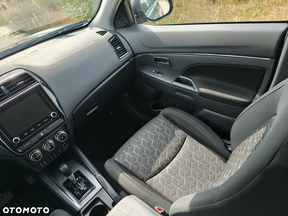 Mitsubishi ASX 2.0 4WD CVT Plus - 11