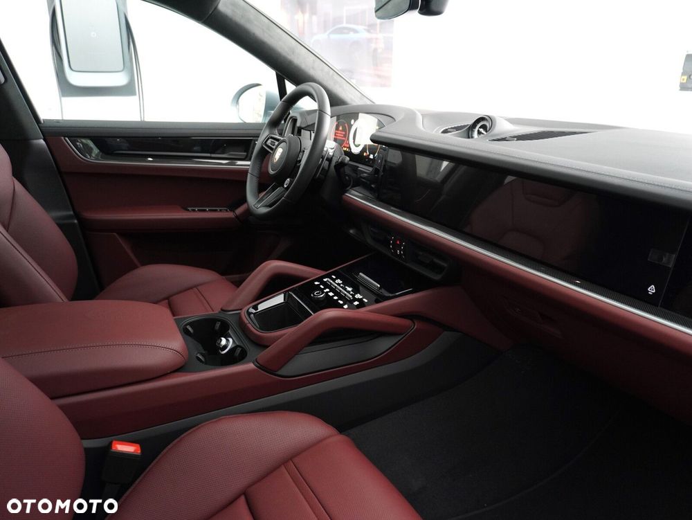Porsche Cayenne E-Hybrid PHEV Black Edition - 30