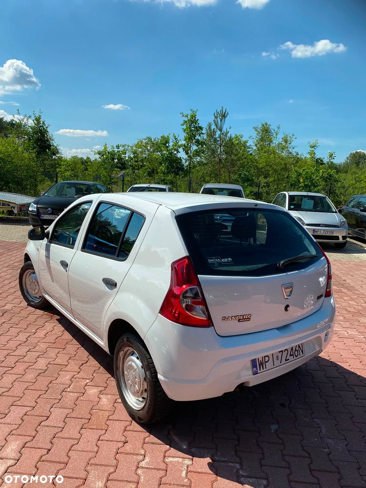 Dacia Sandero - 7
