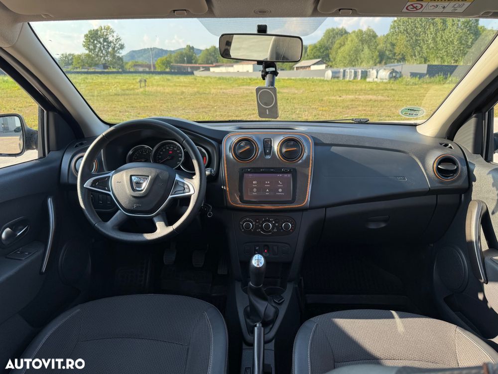 Dacia Logan 0.9 TCe Laureate - 6