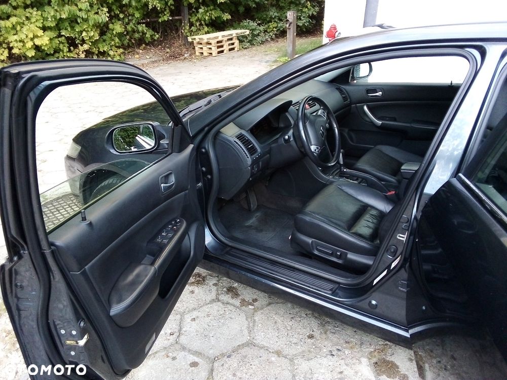 Honda Accord - 13