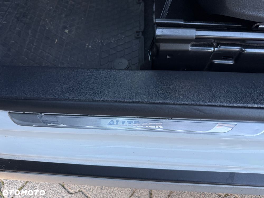 Volkswagen Caddy 2.0 TDI Alltrack DSG - 12