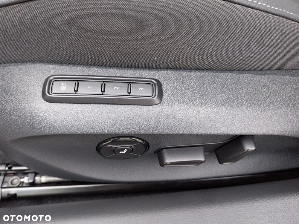 Skoda Superb 1.5 TSI Plug-in Hybrid Sportline DSG - 11