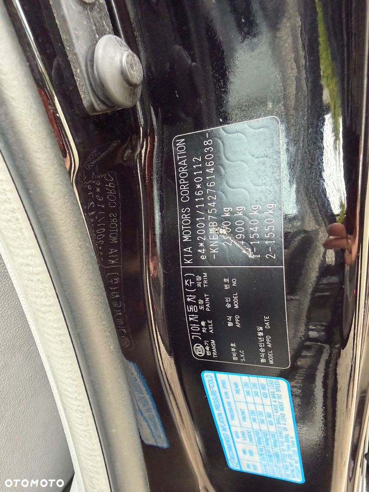 Kia Carnival 2.9 CRDi Tour - 34