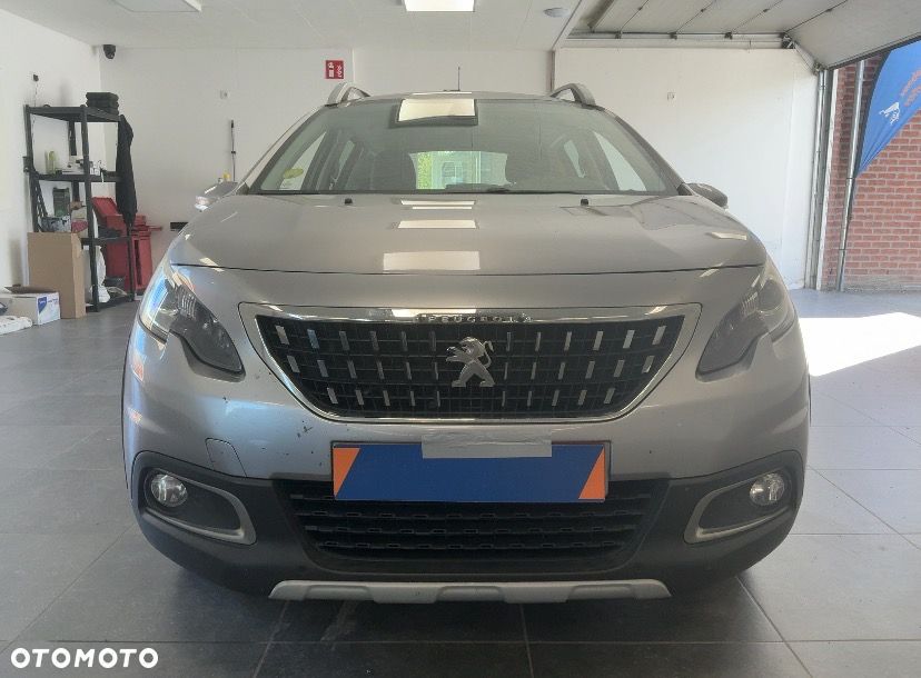 Peugeot 2008 BlueHDi 100 STOP & START Allure - 18