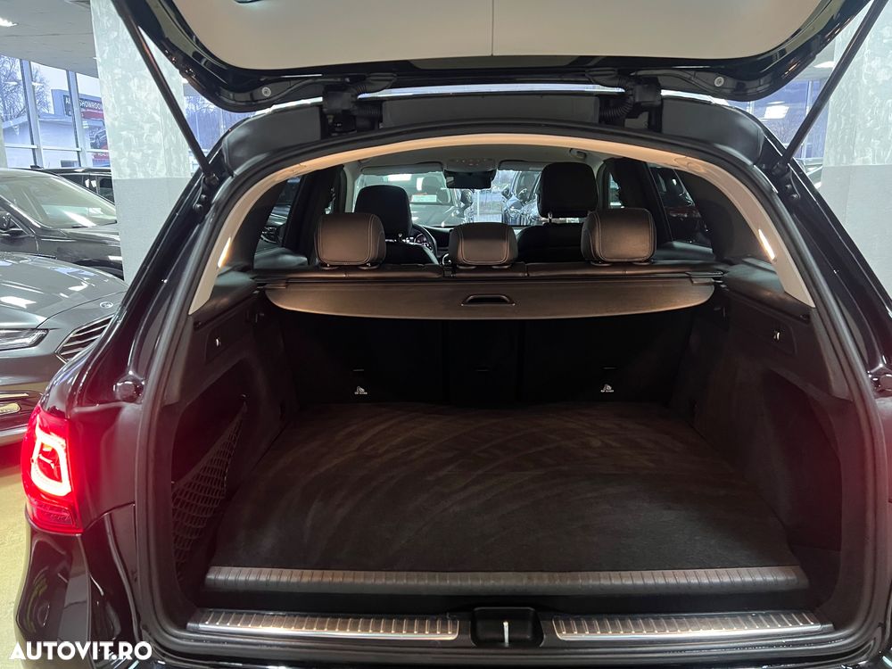 Mercedes-Benz GLC - 19