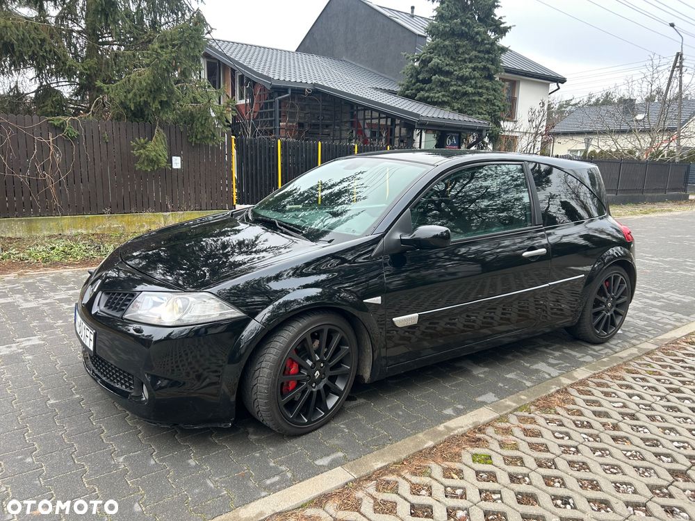 Renault Megane 2.0T F1 Team R-26 - 5