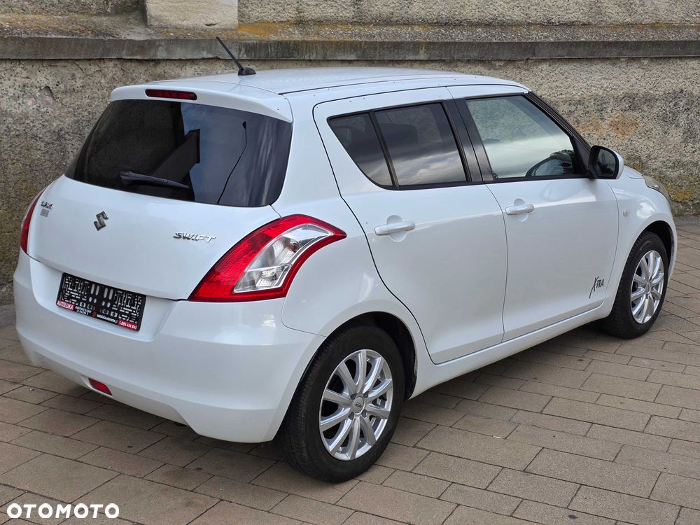 Suzuki Swift - 3
