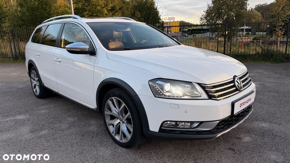 Volkswagen Passat Alltrack - 25