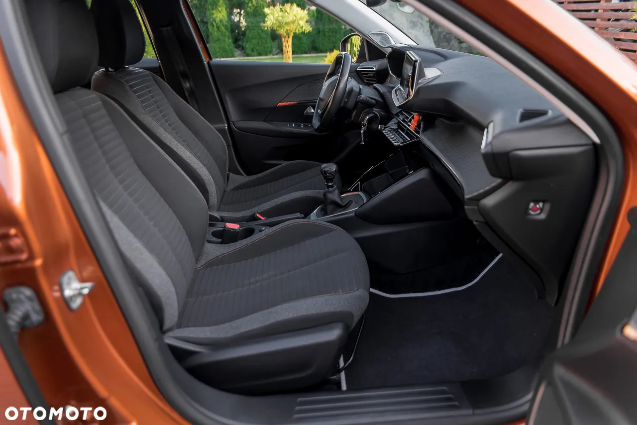 Peugeot 2008 1.2 PureTech Allure Pack S&S - 23