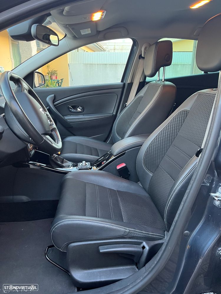 Renault Mégane 1.6 dCi Bose Edition - 14