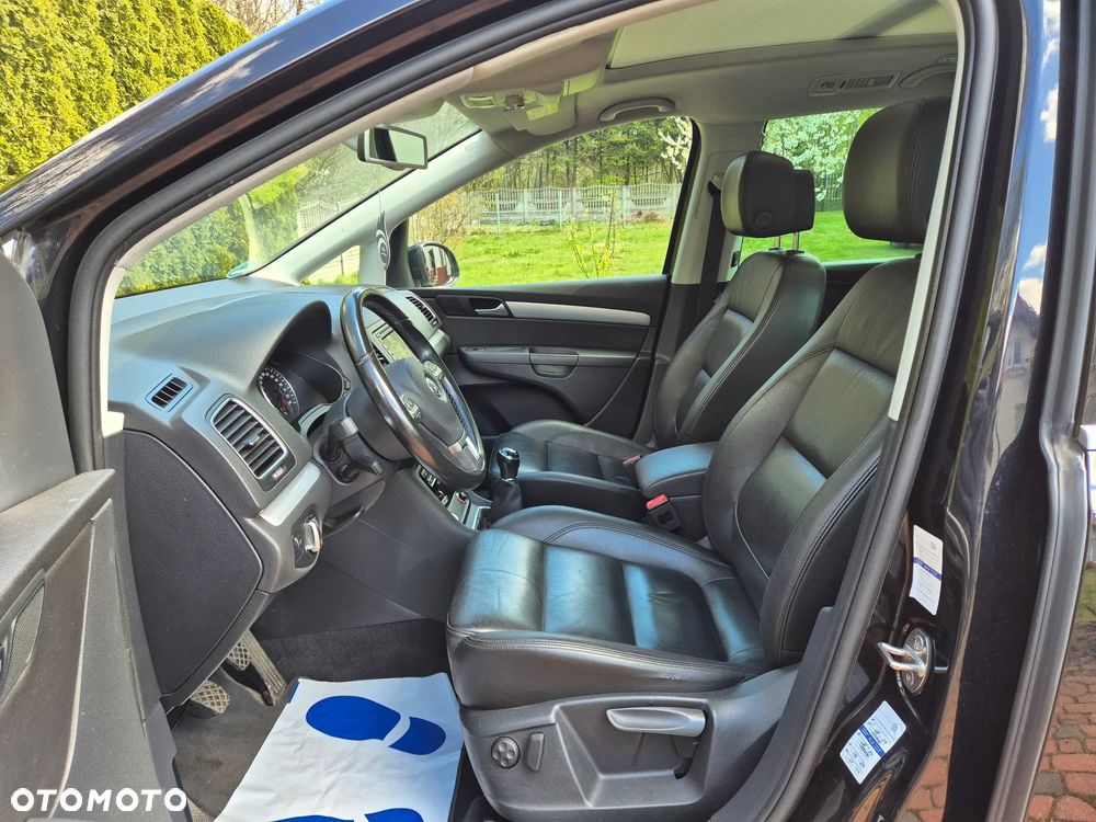 Volkswagen Sharan 2.0 TDI BlueMotion Technology Highline - 22