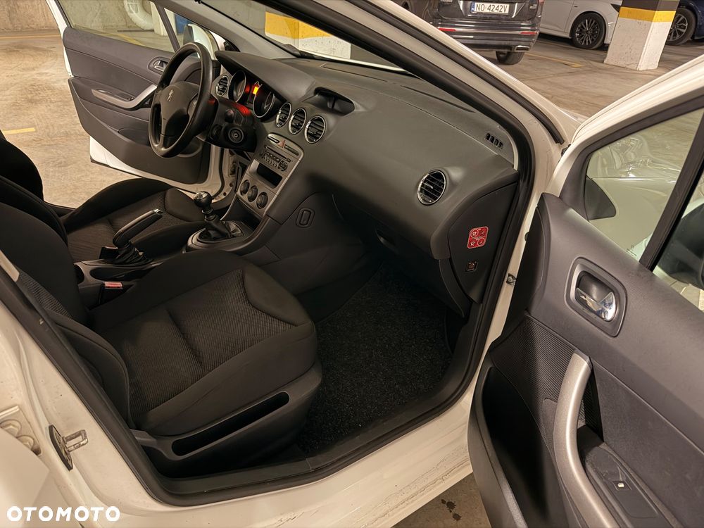 Peugeot 308 - 13