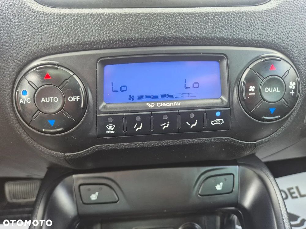 Hyundai ix35 2.0 CRDi 4WD Automatik Premium - 26